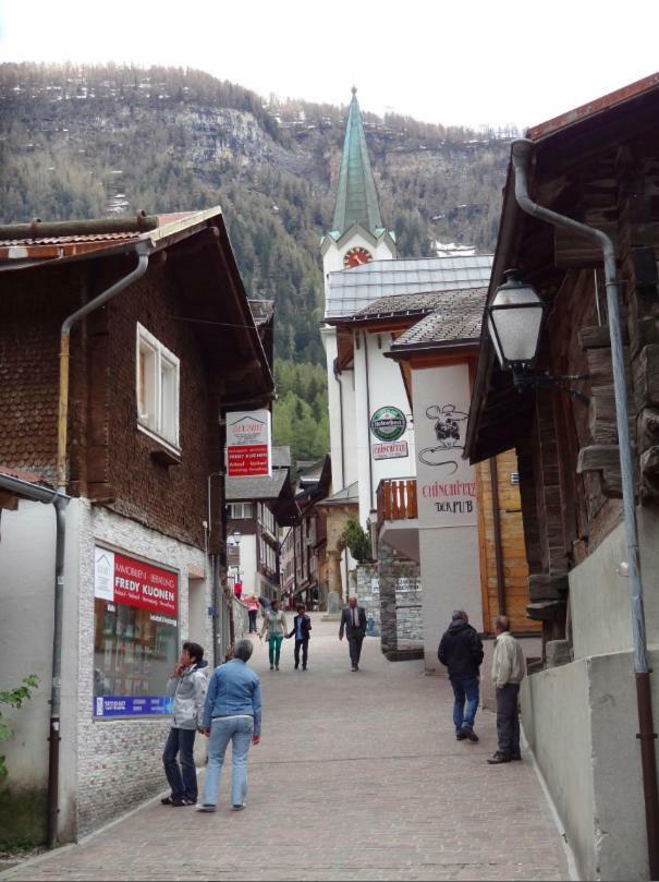 2,5 Pces Accueillant Comme A La Maison Leukerbad Exteriör bild