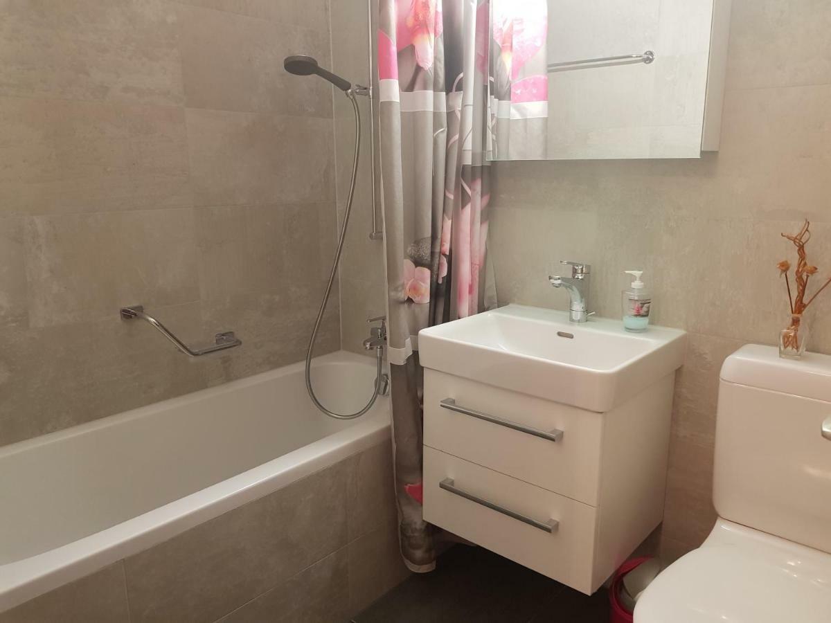 2,5 Pces Accueillant Comme A La Maison Leukerbad Exteriör bild